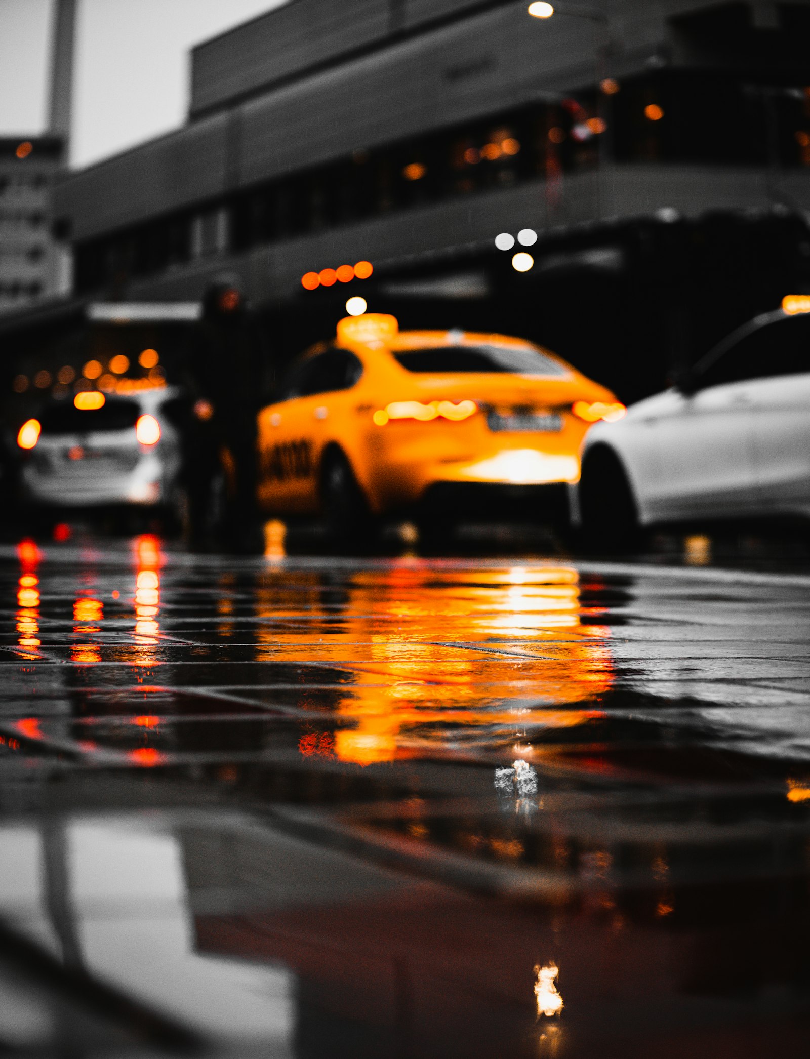 Viltrox 85mm F1.8 sample photo. Yellow taxi cab on photography
