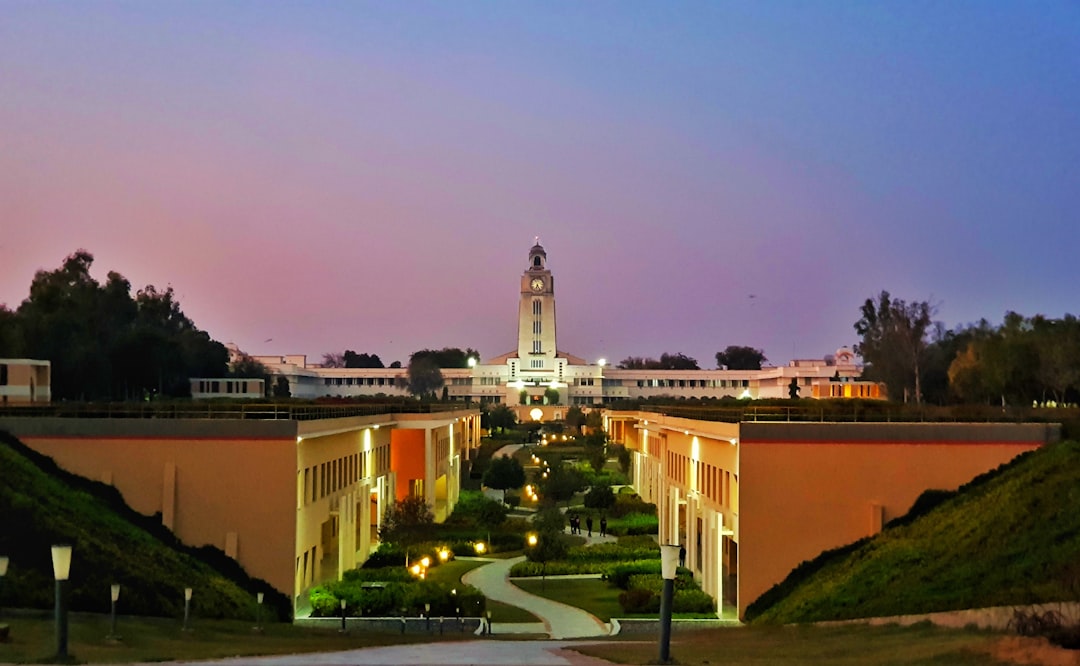 travelers stories about Landmark in BITS Pilani, India