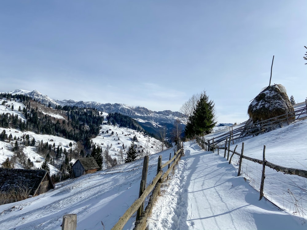 snow covered mountain during daytime