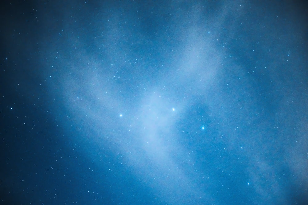 blue sky with stars during night time