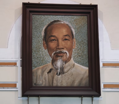 王建国