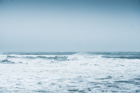 ocean waves under blue sky during daytime in Wissant France