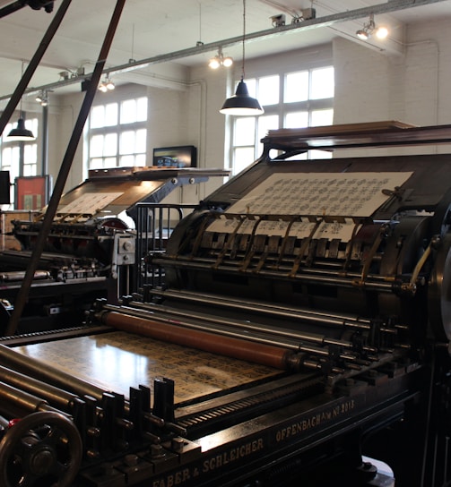 black and brown industrial machine
