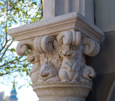 a close up of a decorative column on a building