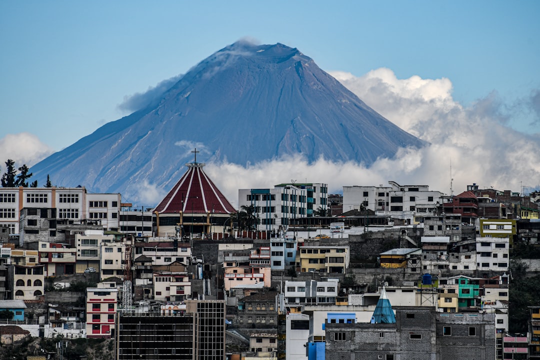 travelers stories about Stratovolcano in VolcÃ¡n Tungurahua, Ecuador