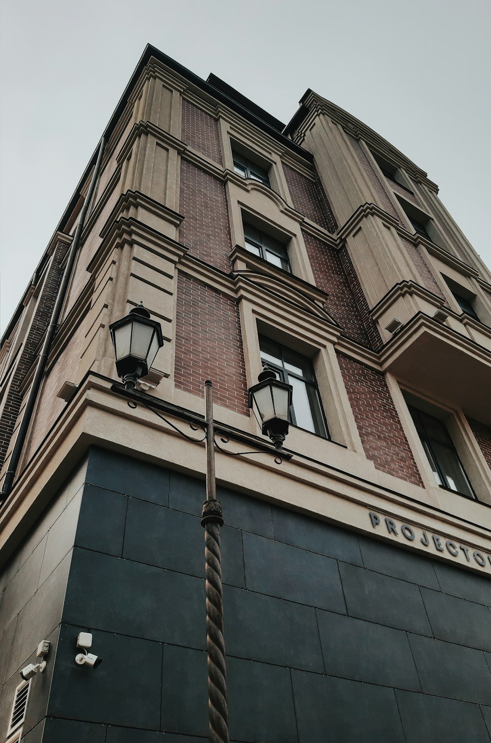 brown concrete building during daytime