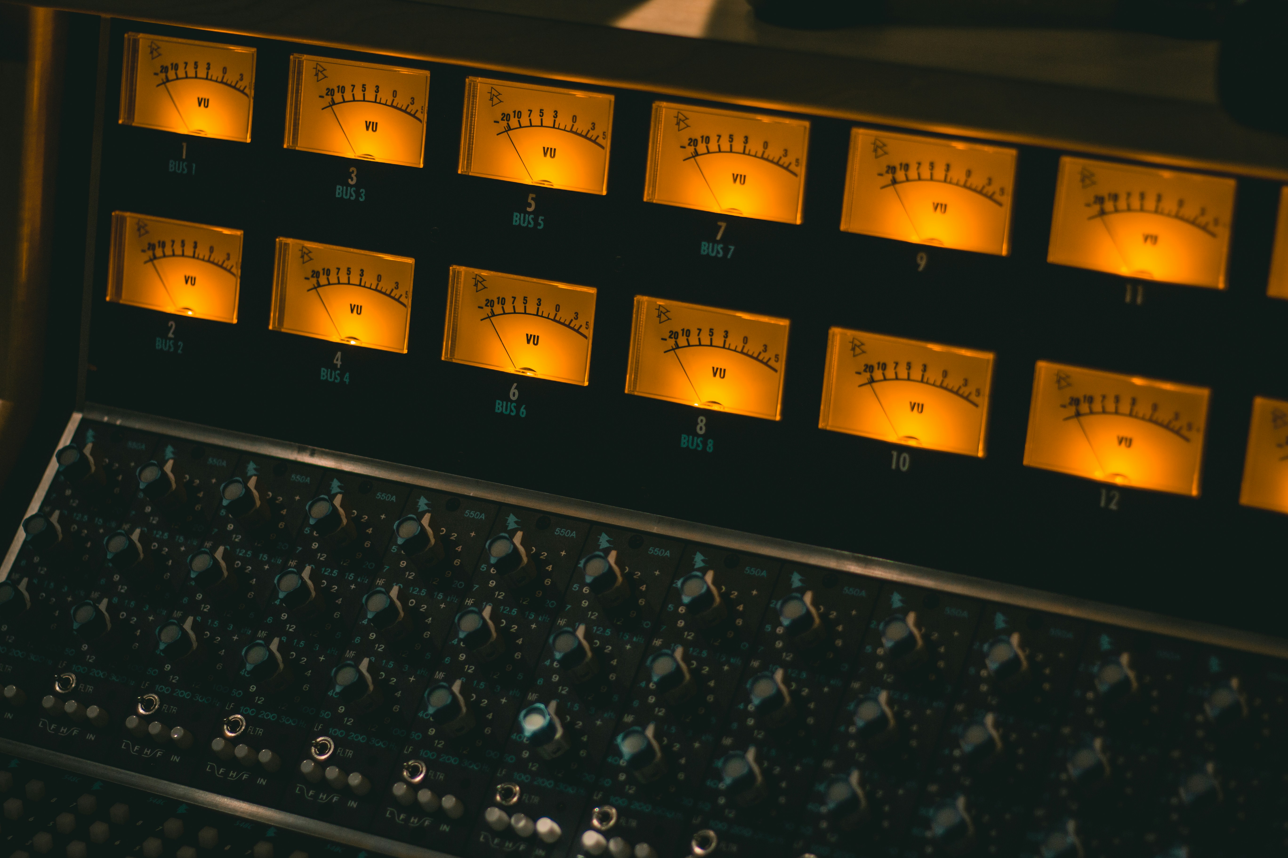 Tape, Talent, and Toto: The Studio Wizardry That Made Their Records Sound Like Nothing Else