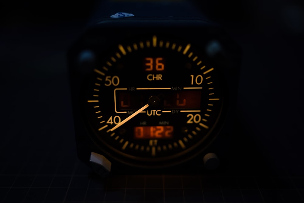 black and white analog speedometer