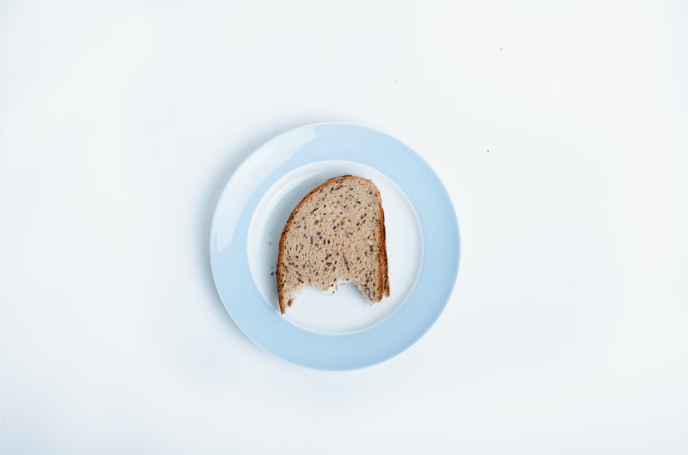 brown bread on white ceramic plate