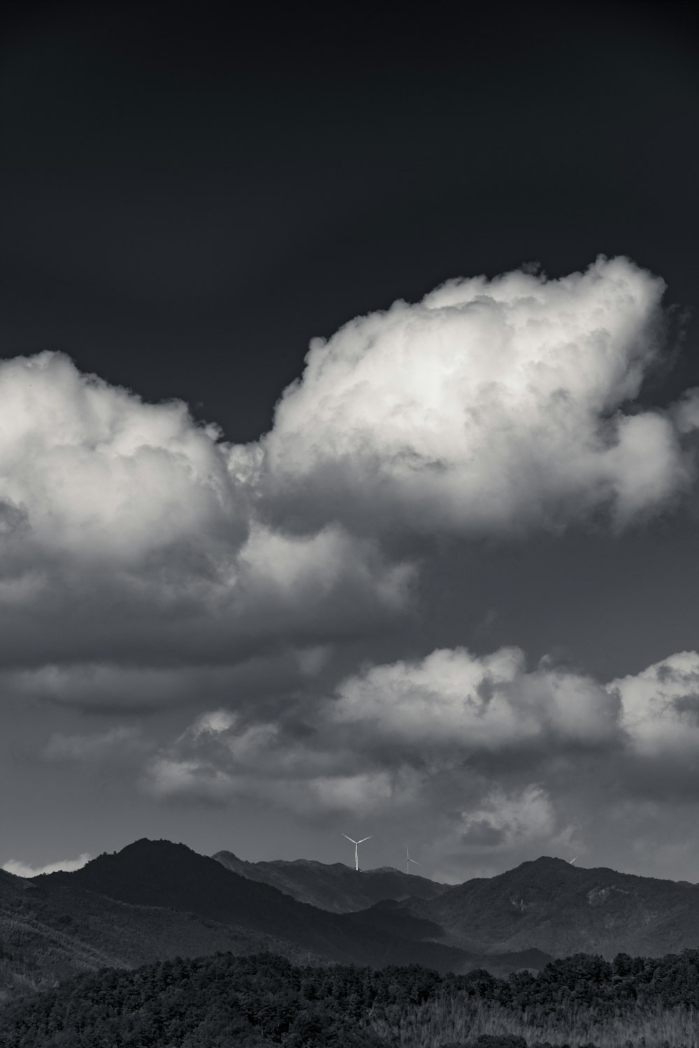 white clouds and blue sky during daytime