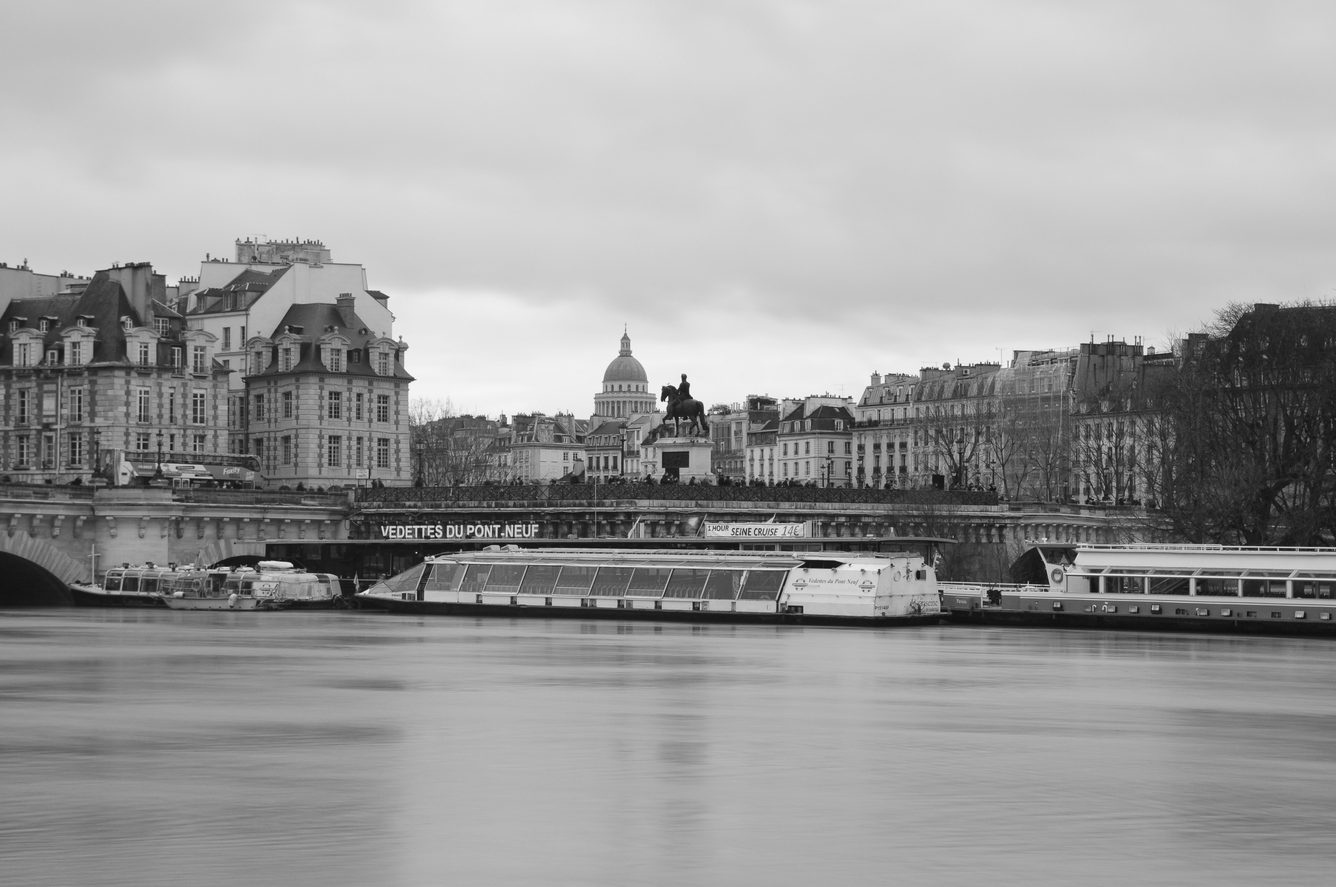 Photo by apfelstrudel