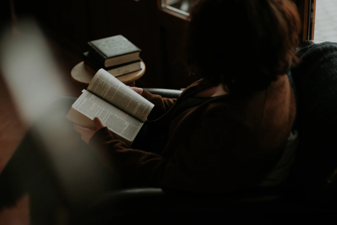Patient accessing educational content and self-management resources