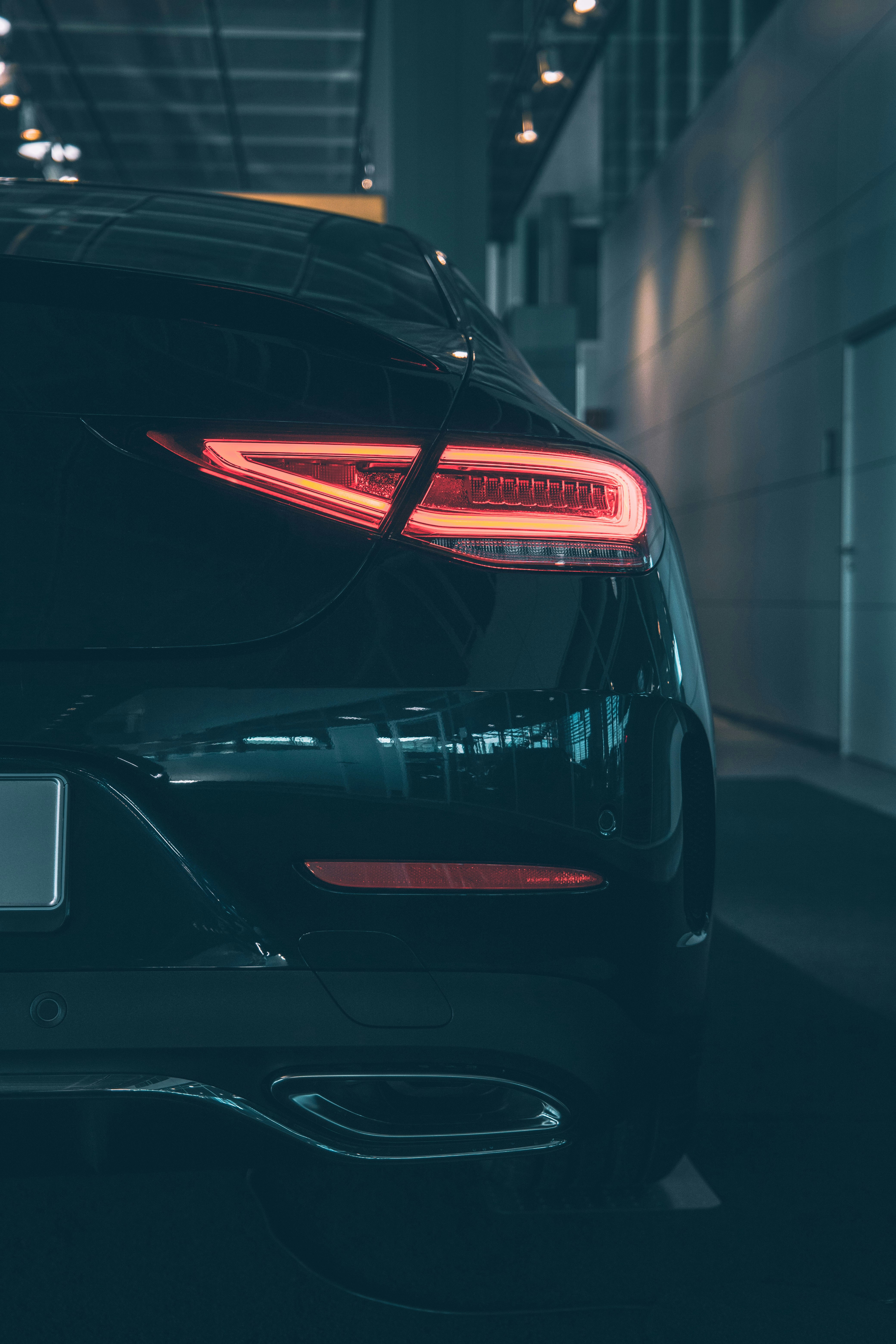 Photo of Mercedes Tail Light