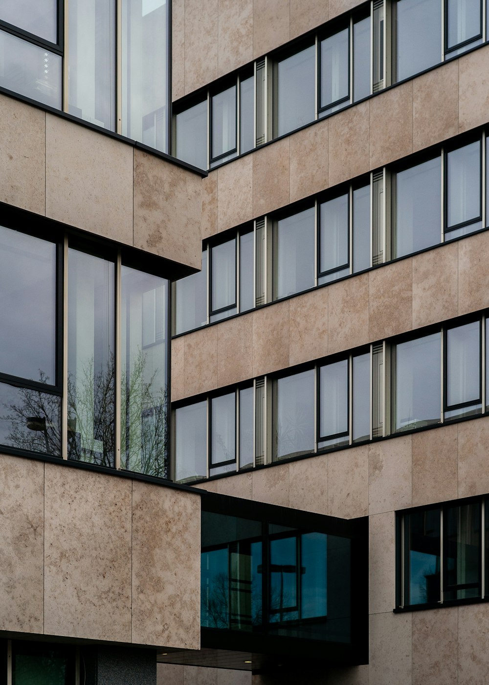 brown concrete building during daytime