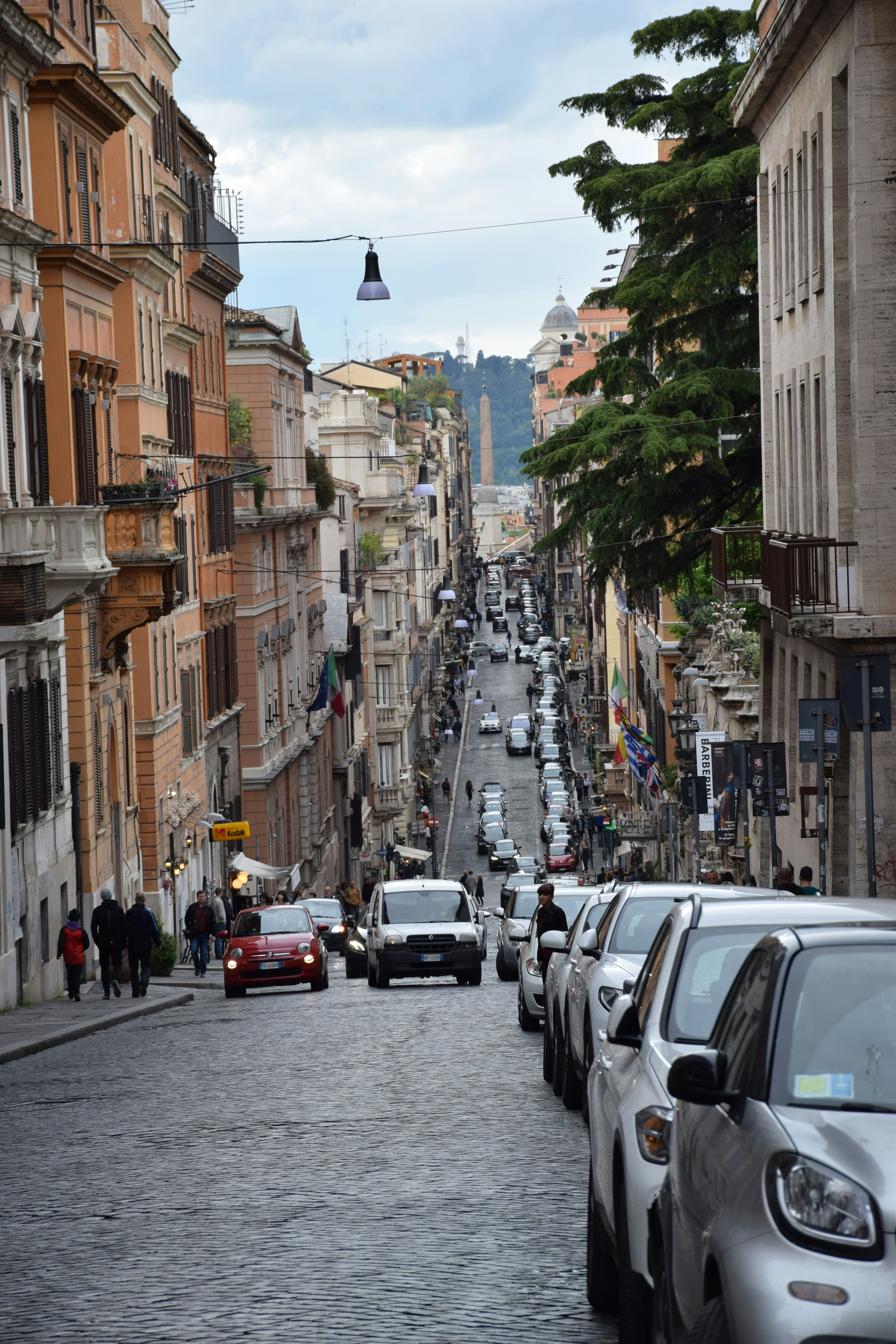 Photo by lukaszciesluk