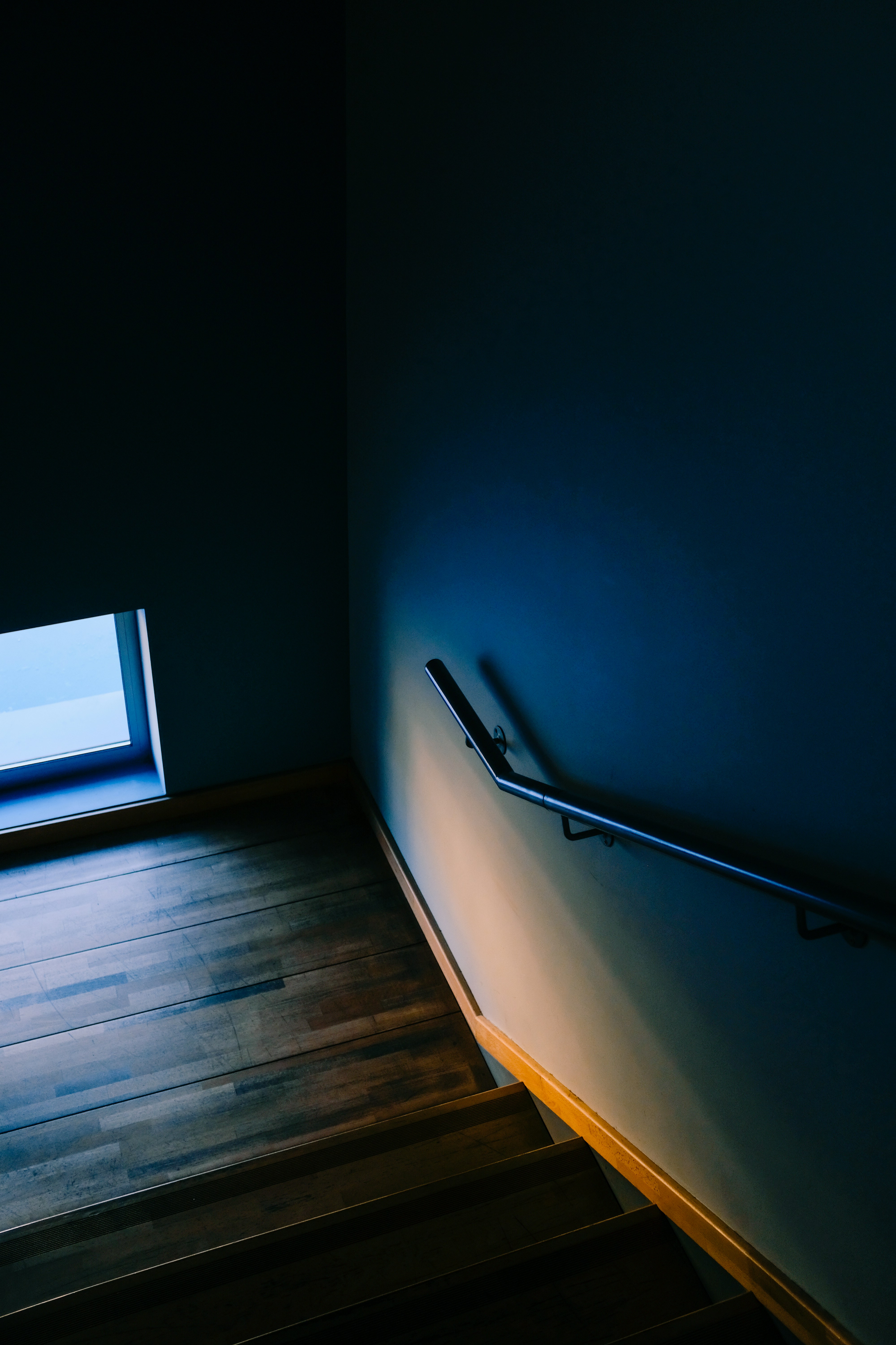 Photo by adrienolichon