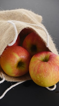 red and green apple fruit