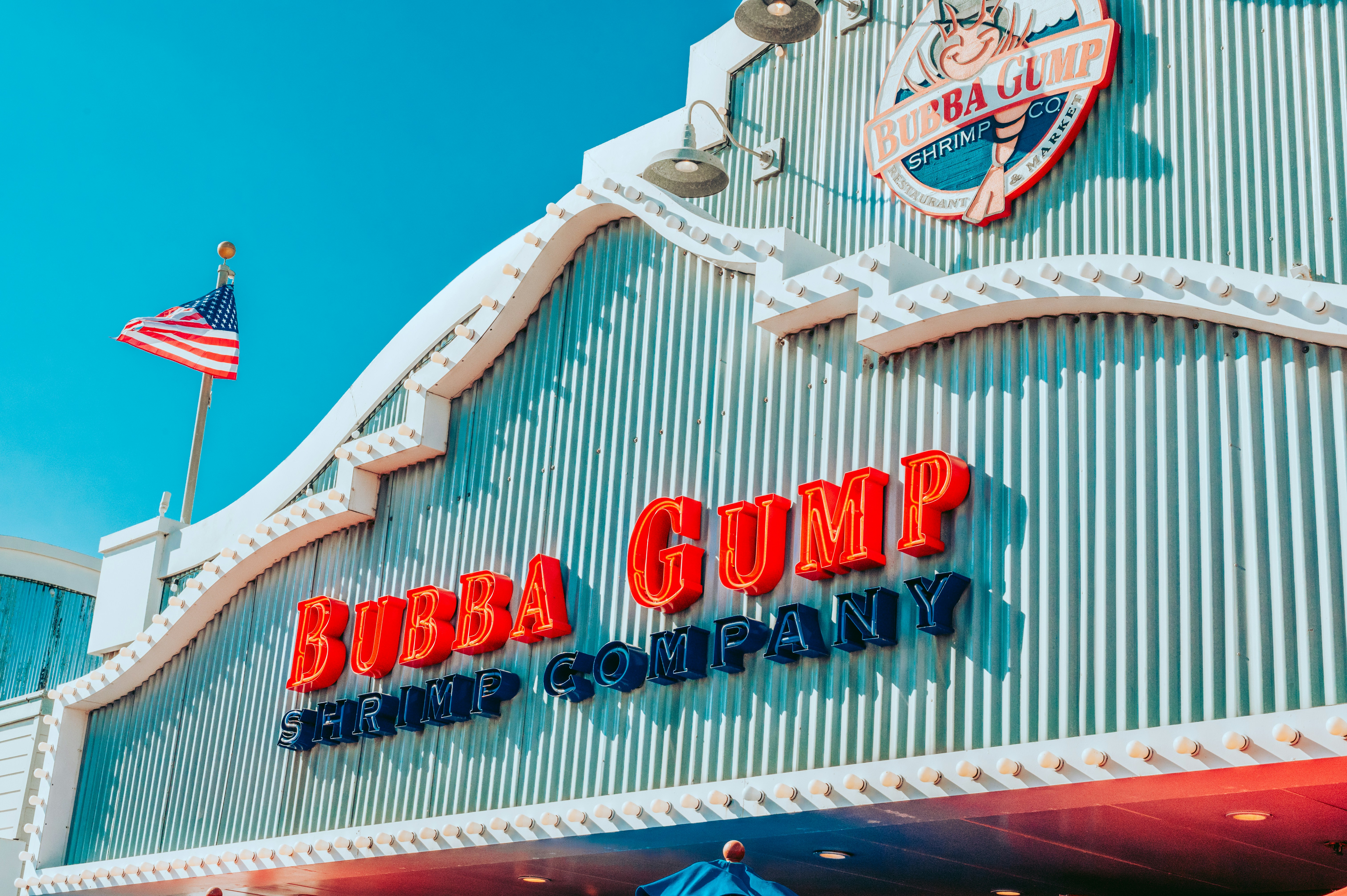 How to Find Local Comedy Shows That Aren’t Tourist Traps – white and red UNKs building