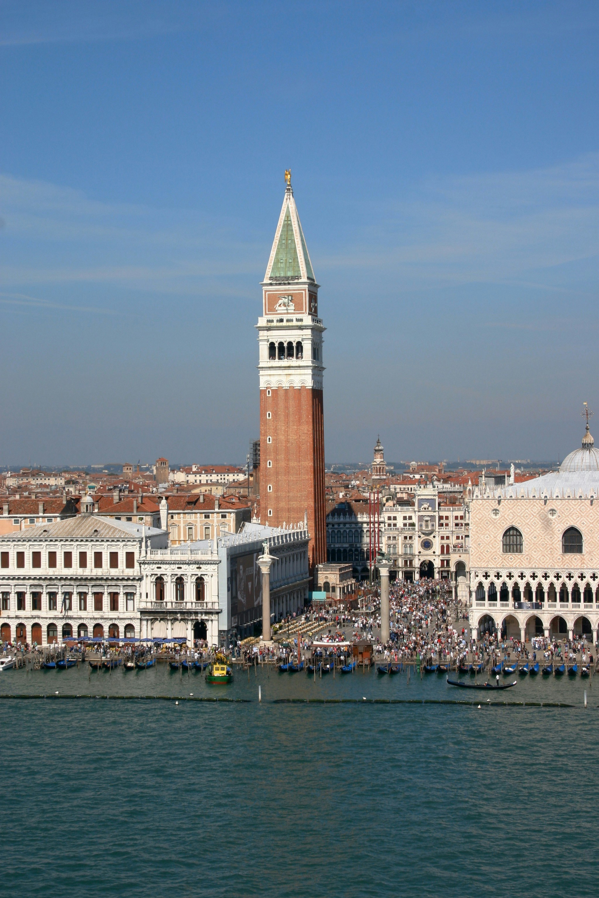 Photo by picsbyjameslee