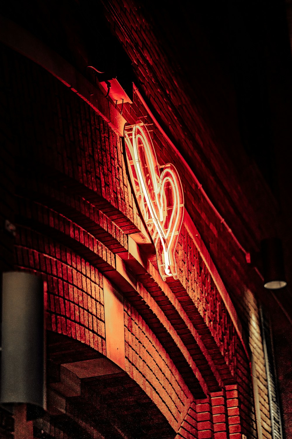 red and white lighted tunnel