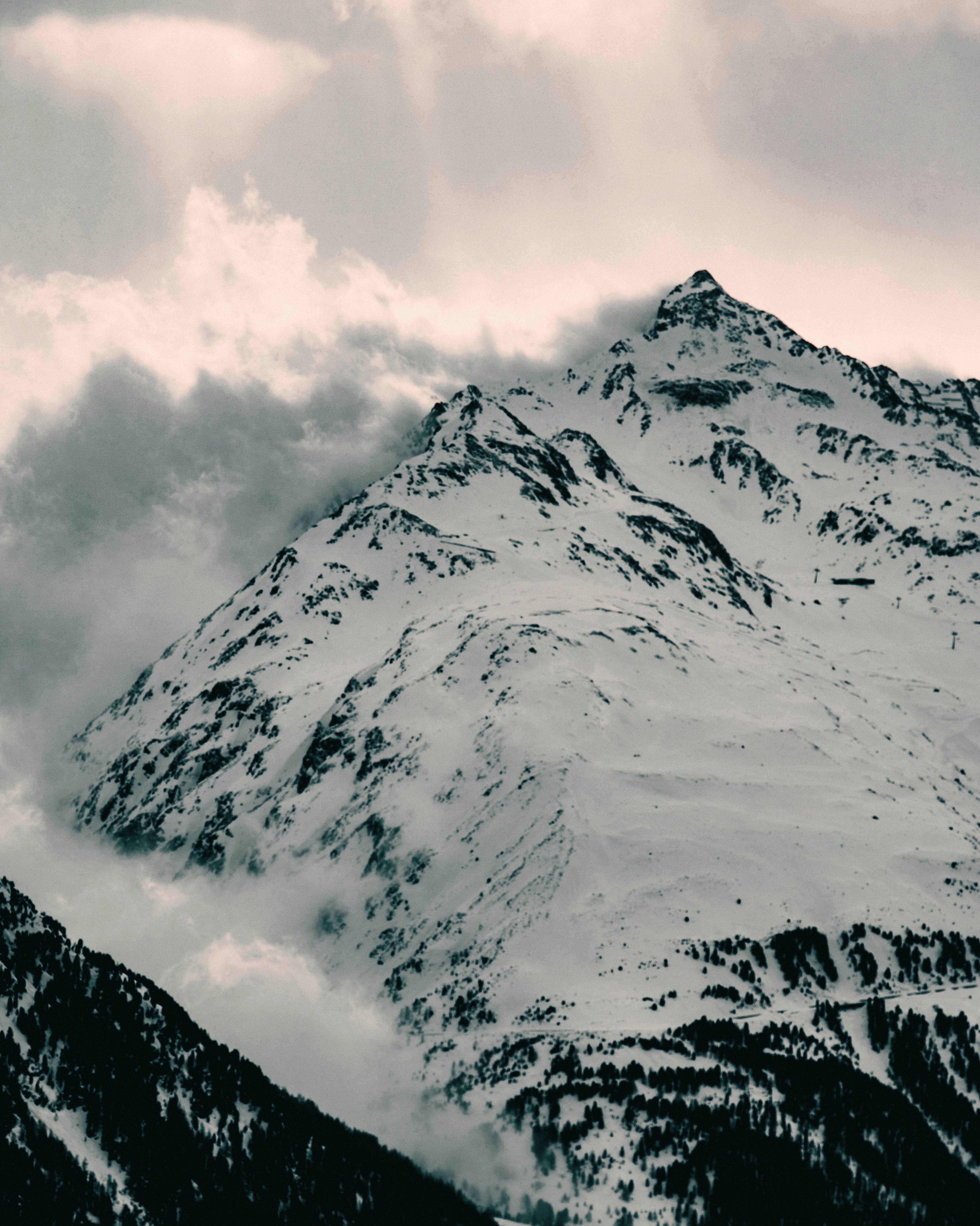 Photo by tamas_tuzeskatai