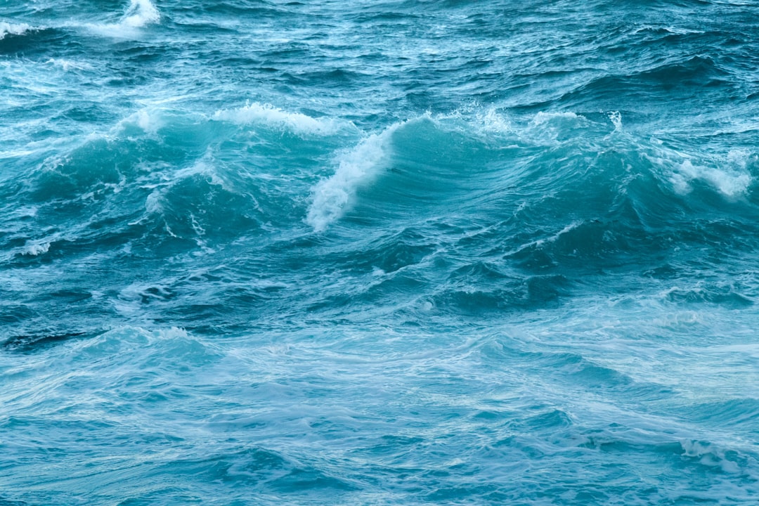 blue ocean water during daytime