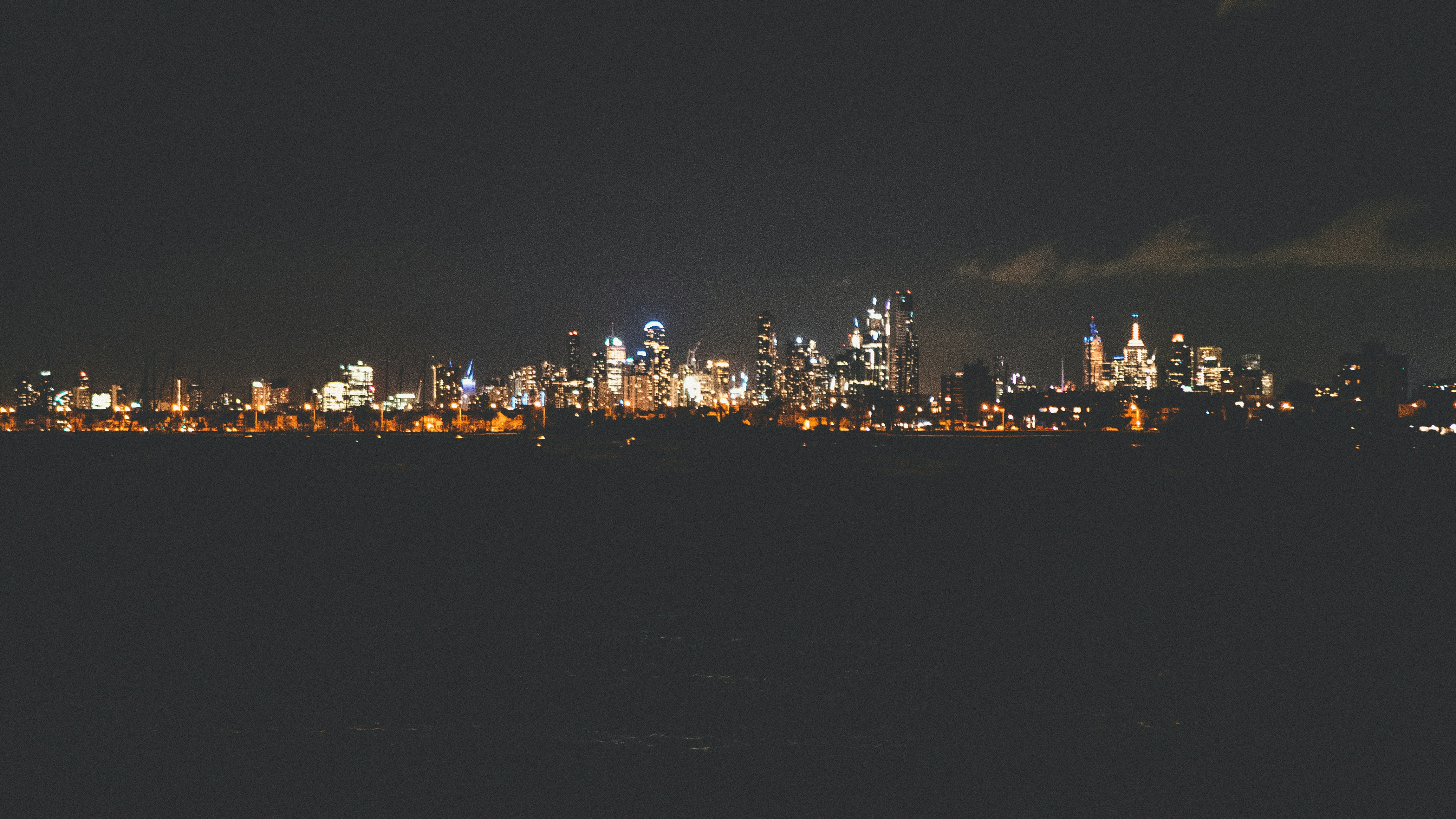 Photo by simonmaisch