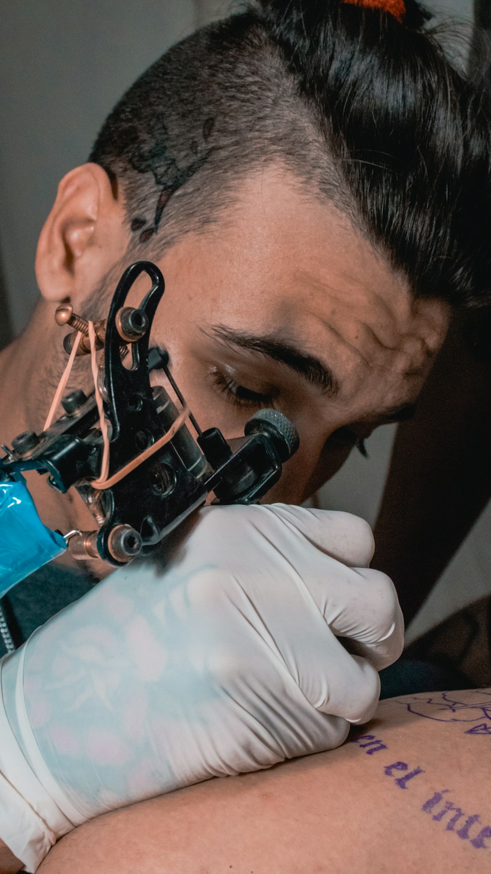Foto Tatuaje de tinta negra – Imagen Estilo Tatoo gratis en Unsplash