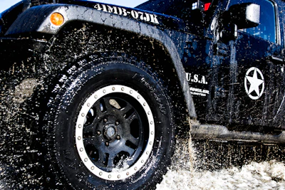 black and white jeep wrangler