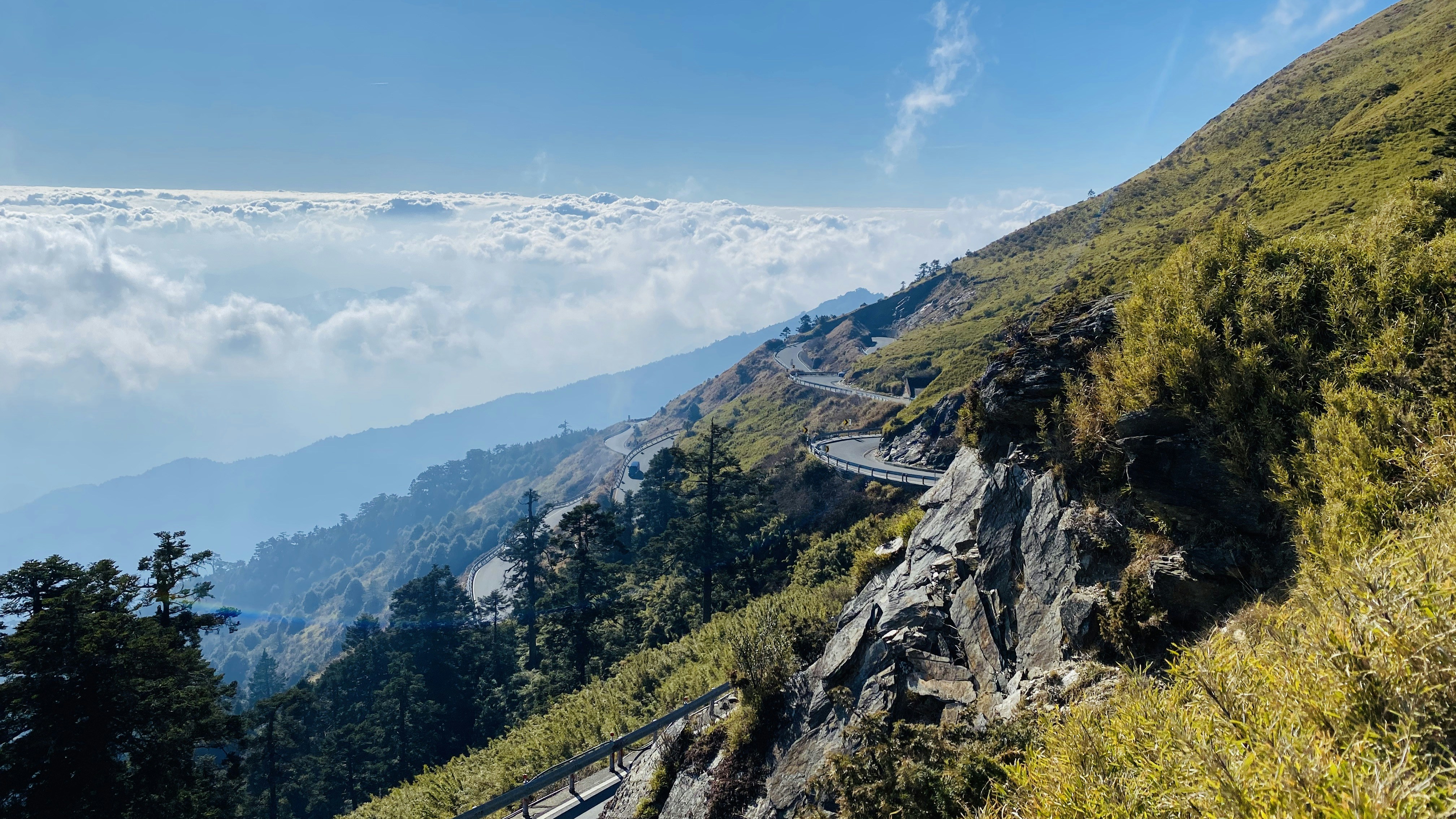 Photo by zhouyudesign