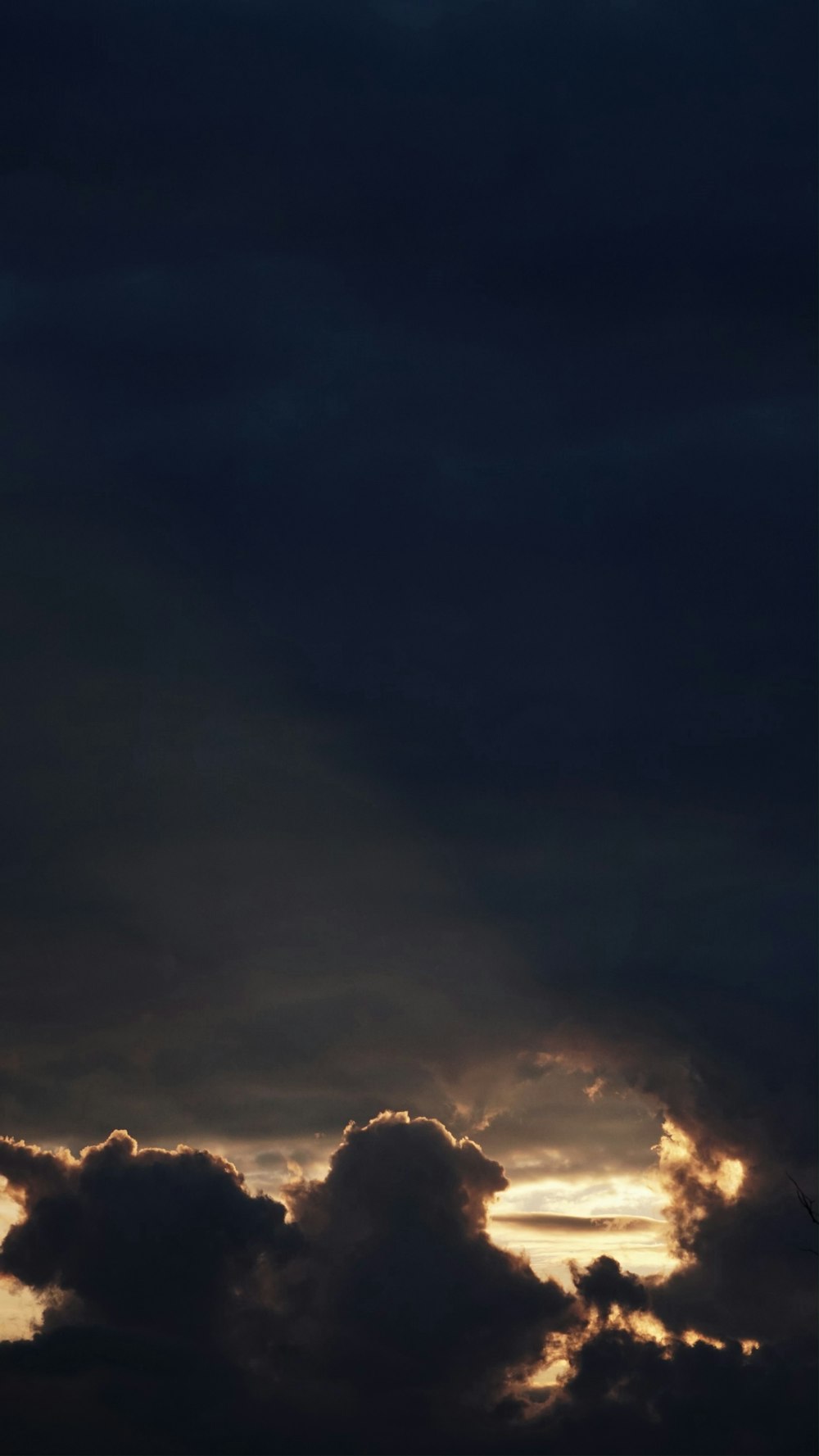 white clouds and blue sky during daytime