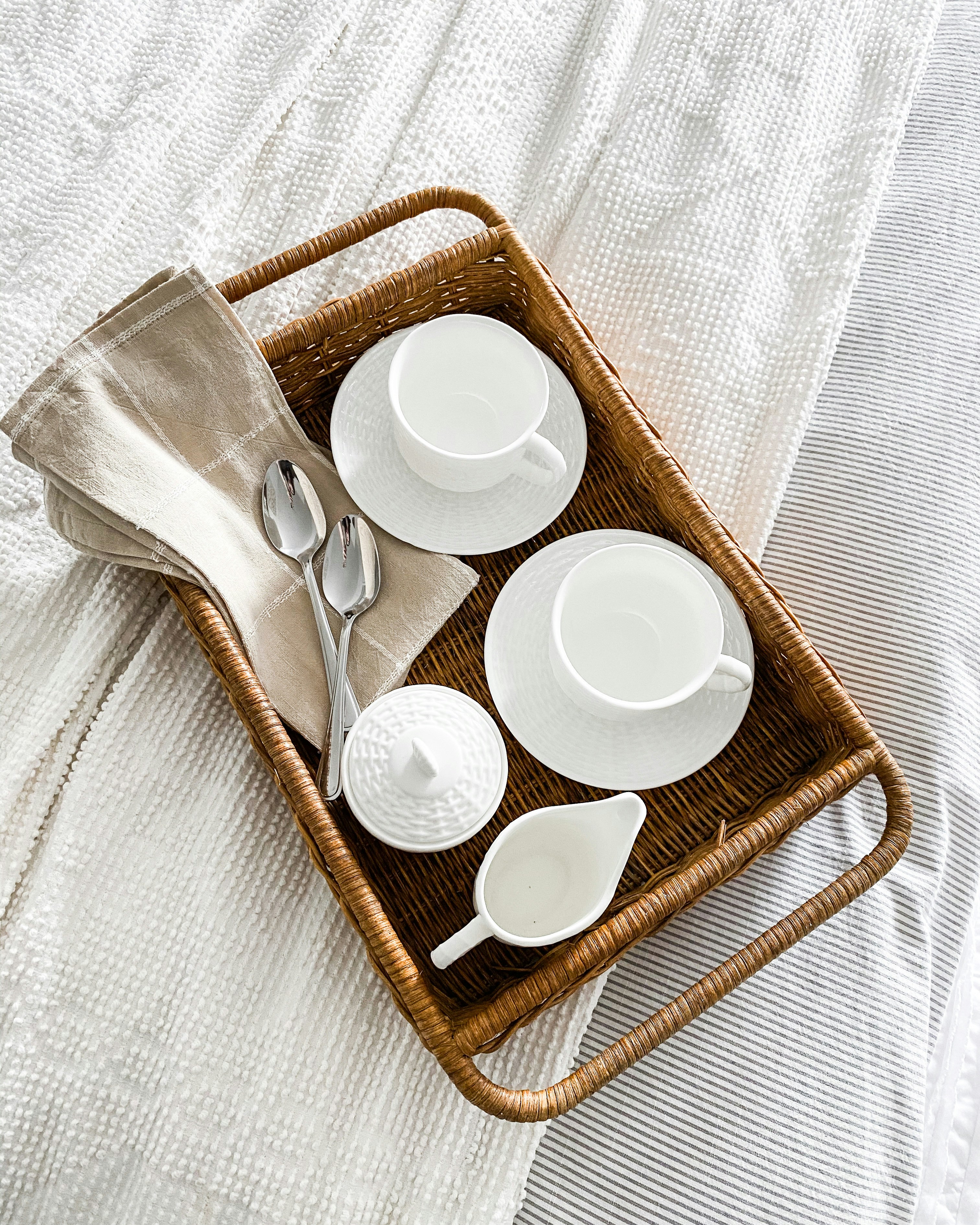 Elegant Ceramic Tea Set