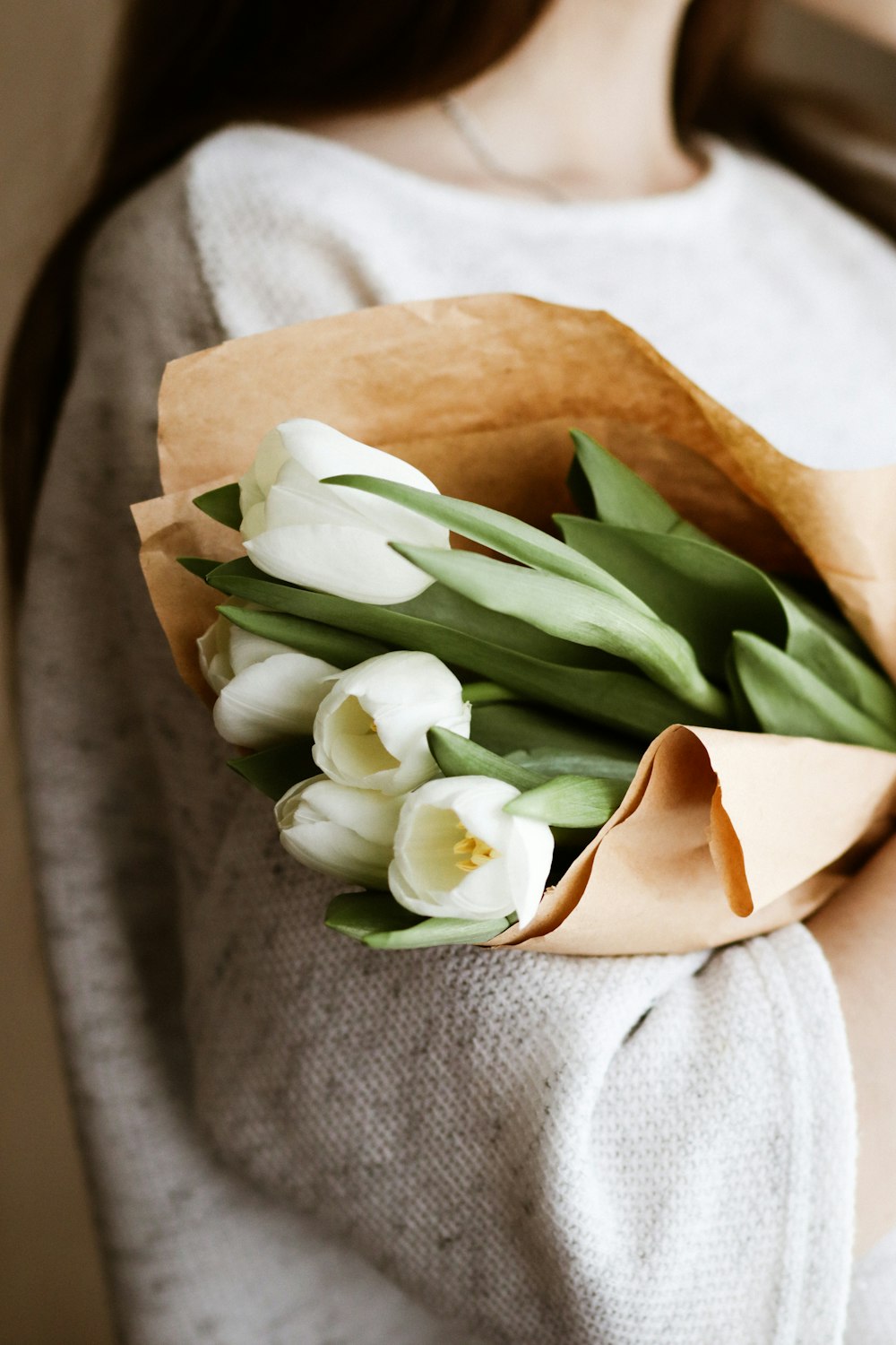 White tulips on brown paper bag photo – Free Flower Image on Unsplash
