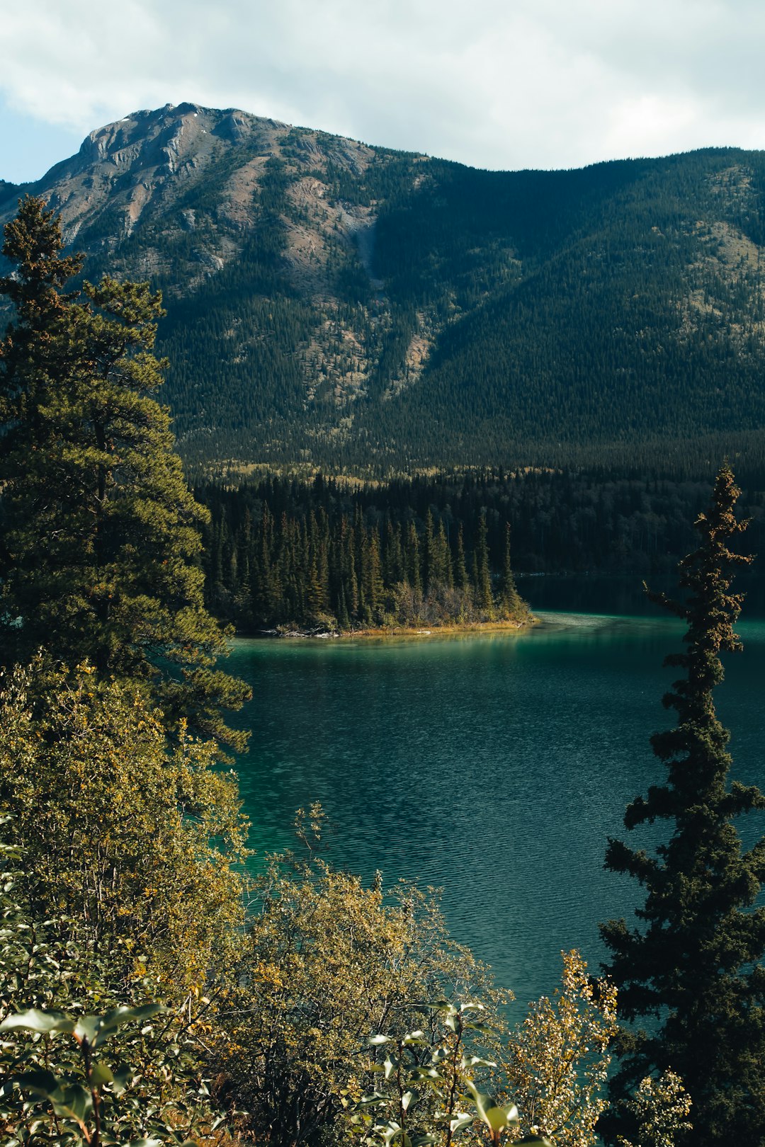 travelers stories about Lake in British Columbia, Canada