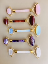 seven white and purple spoon