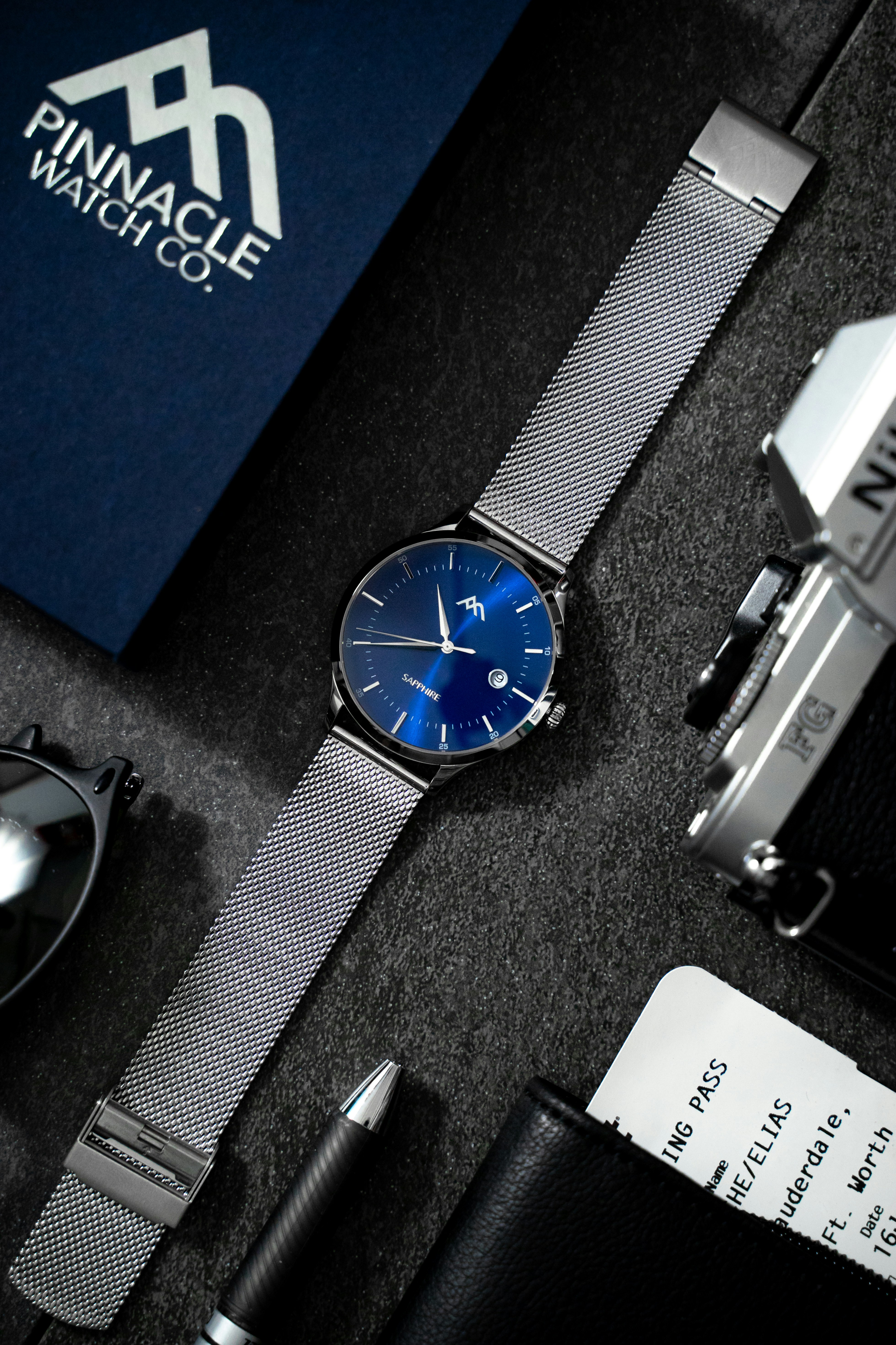 Silver round analog watch at 10 10 photo Free Fashion Image on Unsplash