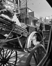 A professional image depicting the export process at Aabha Exim.