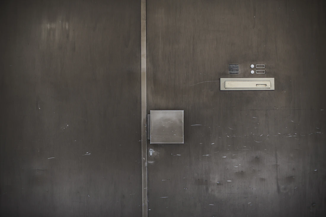 Hollow metal commercial door