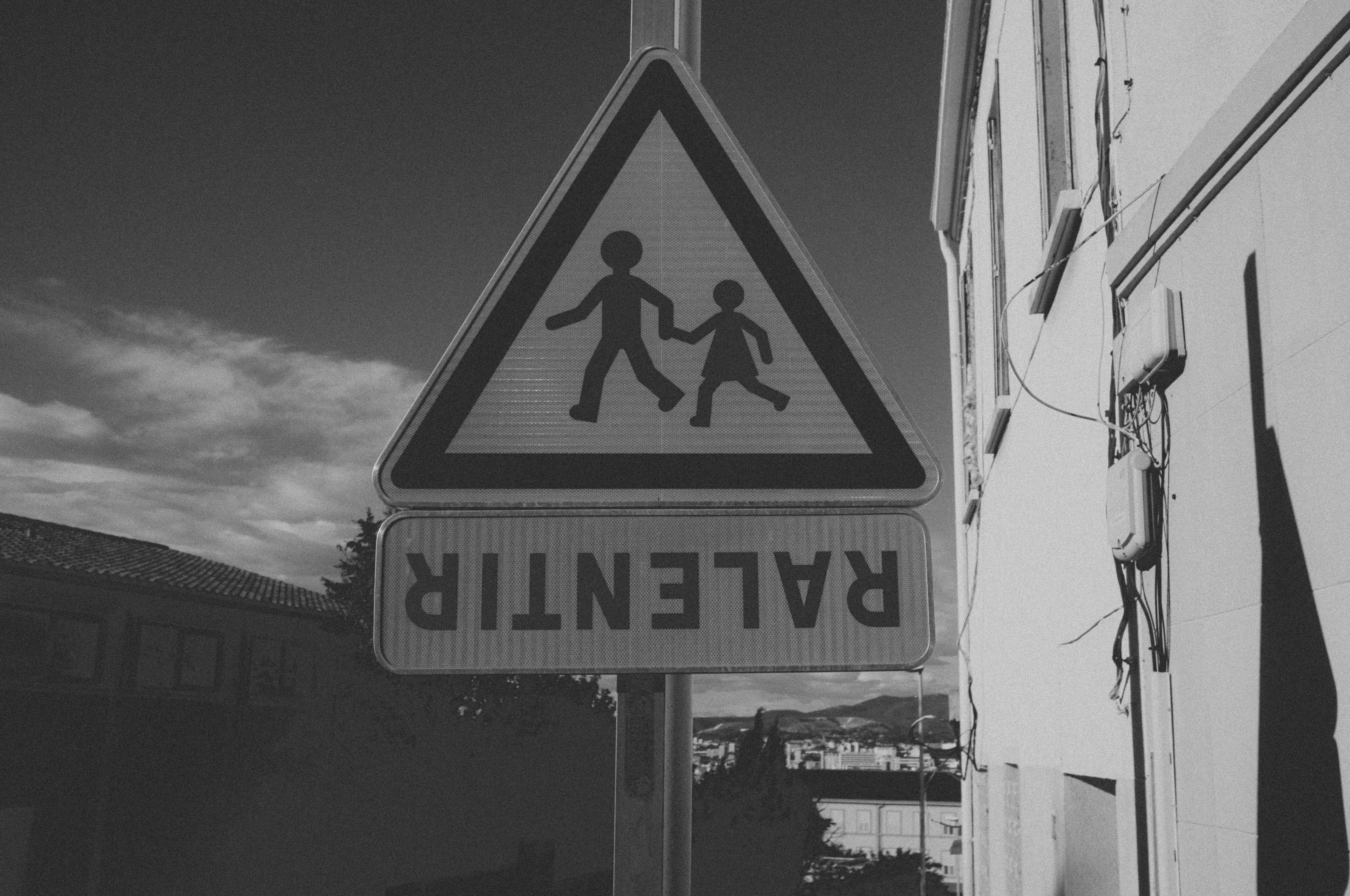 photo-1582270254234-51fa63f8eb73?ixid=M3wxMjA3fDB8MXxzZWFyY2h8N3x8dWZhYmV0JTIwJUUwJUI4JTk3JUUwJUI4JUIyJUUwJUI4JTg3JUUwJUI5JTgwJUUwJUI4JTgyJUUwJUI5JTg5JUUwJUI4JUIyfGVufDB8fHx8MTc1Mjc0NDkwMHww\u0026ixlib=rb-4.1.0