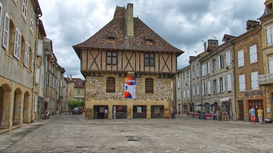 Place du Mercadial things to do in Creysse