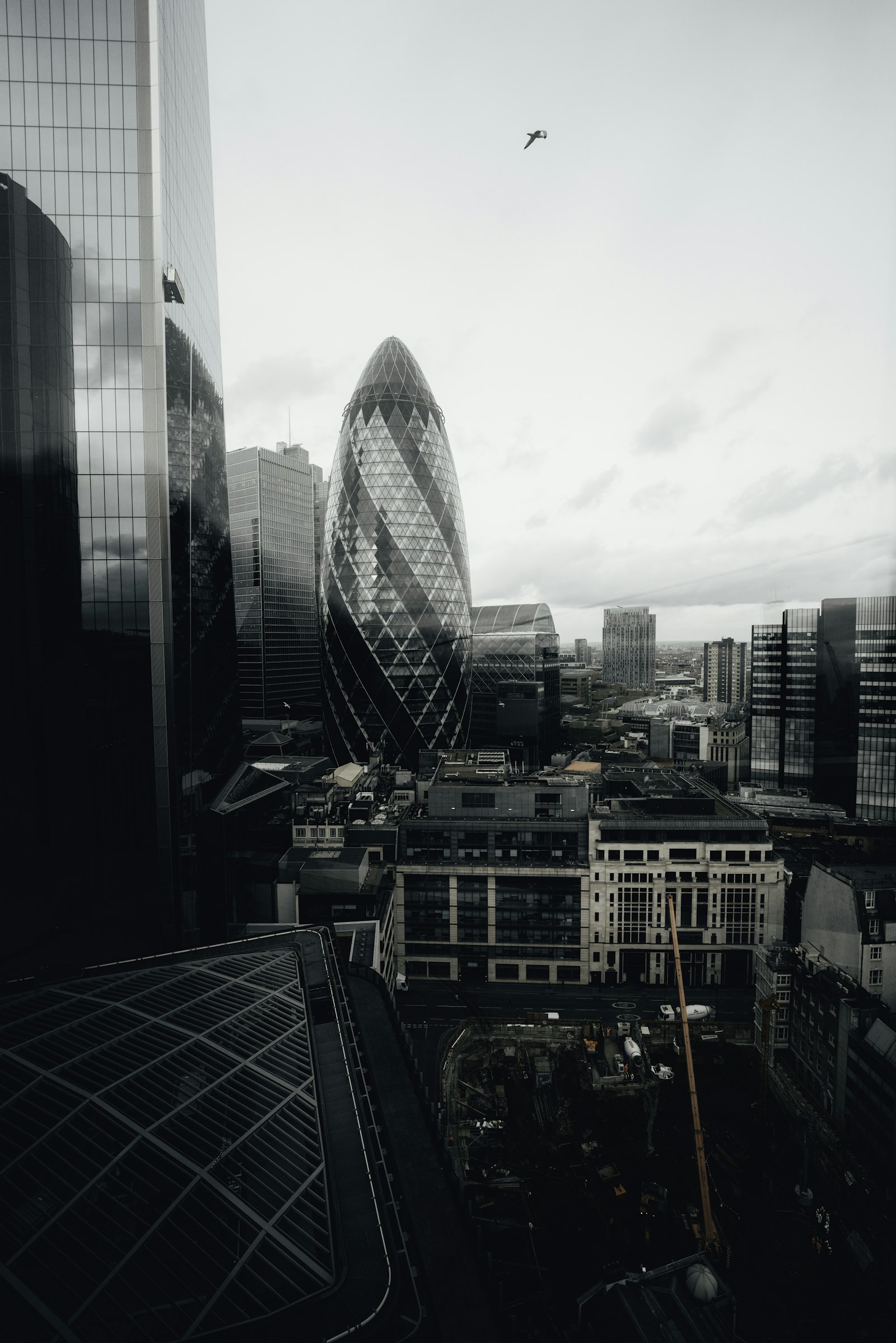 Sigma 14-24mm F2.8 DG DN Art sample photo. City buildings under white photography