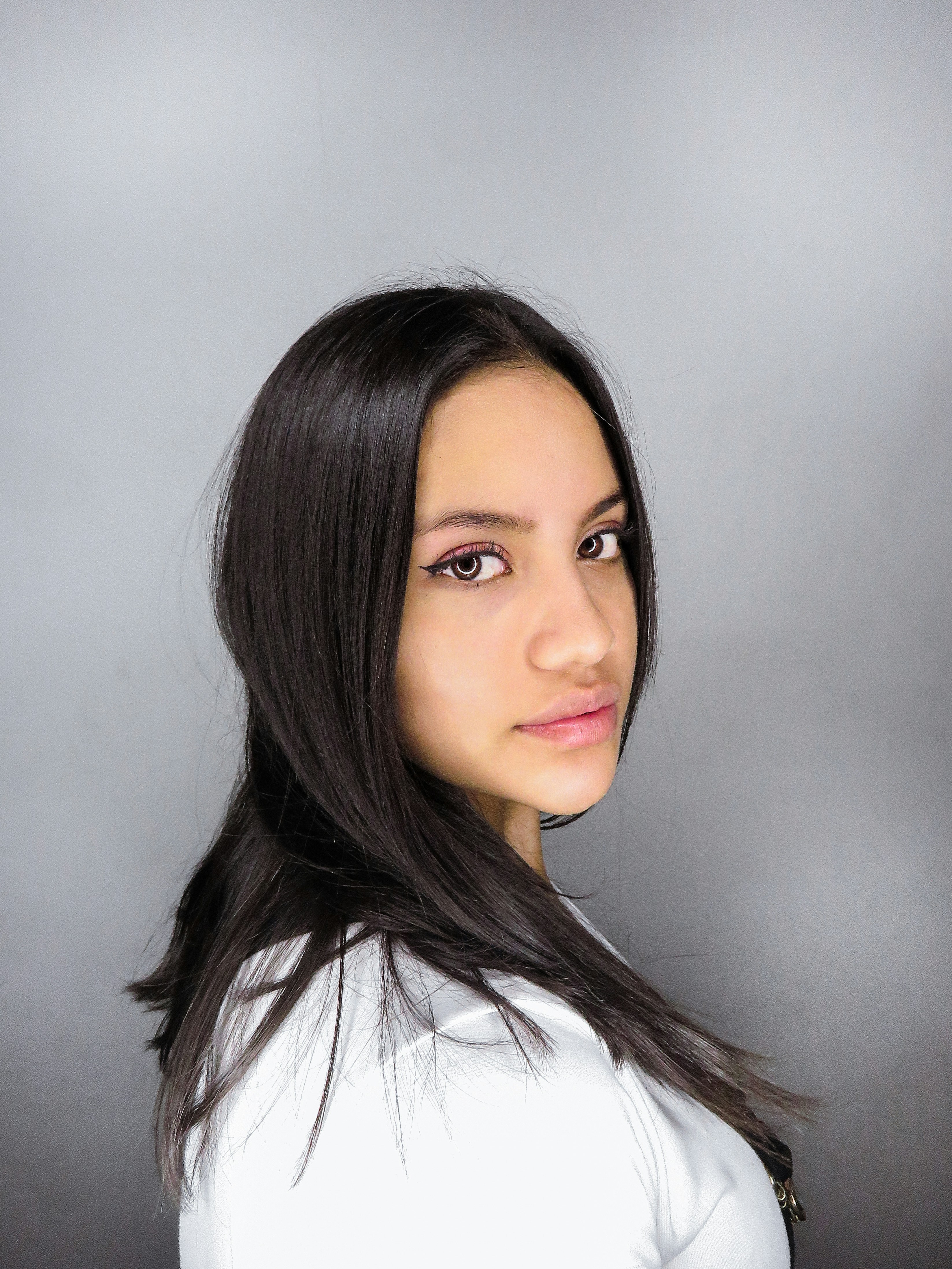 Haz tu misma tu tratamiento intensivo de reparación capilar . Foto Andres Hernandez Unplash