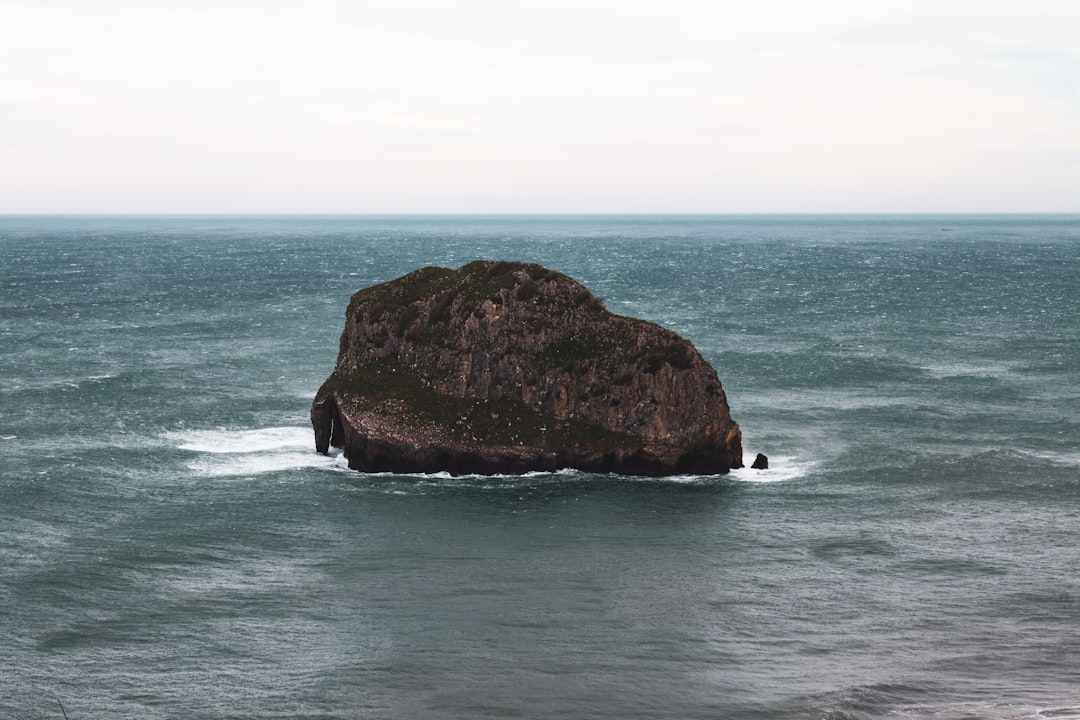 travelers stories about Headland in País Vasco, Spain