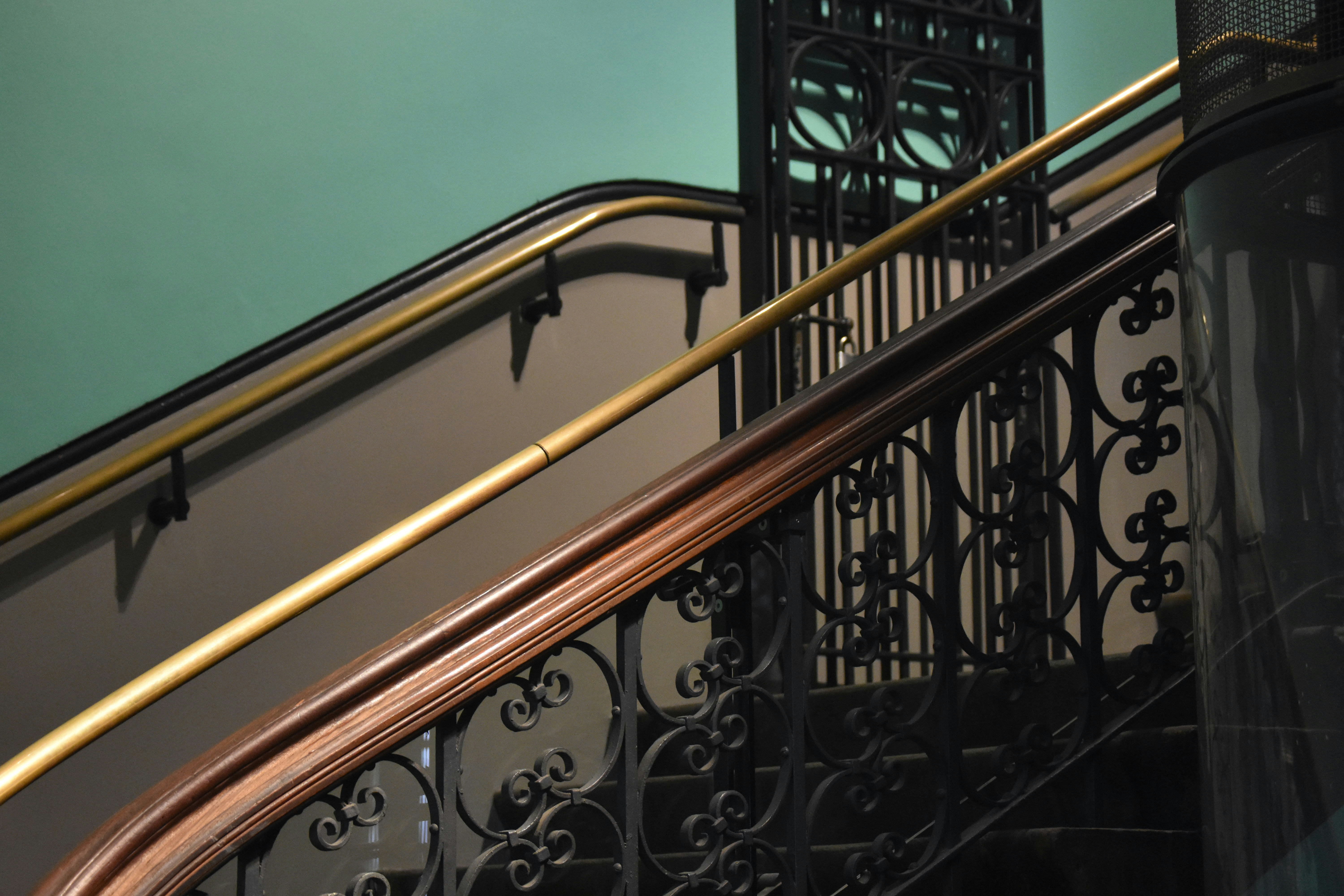 Photo by okanyounesi