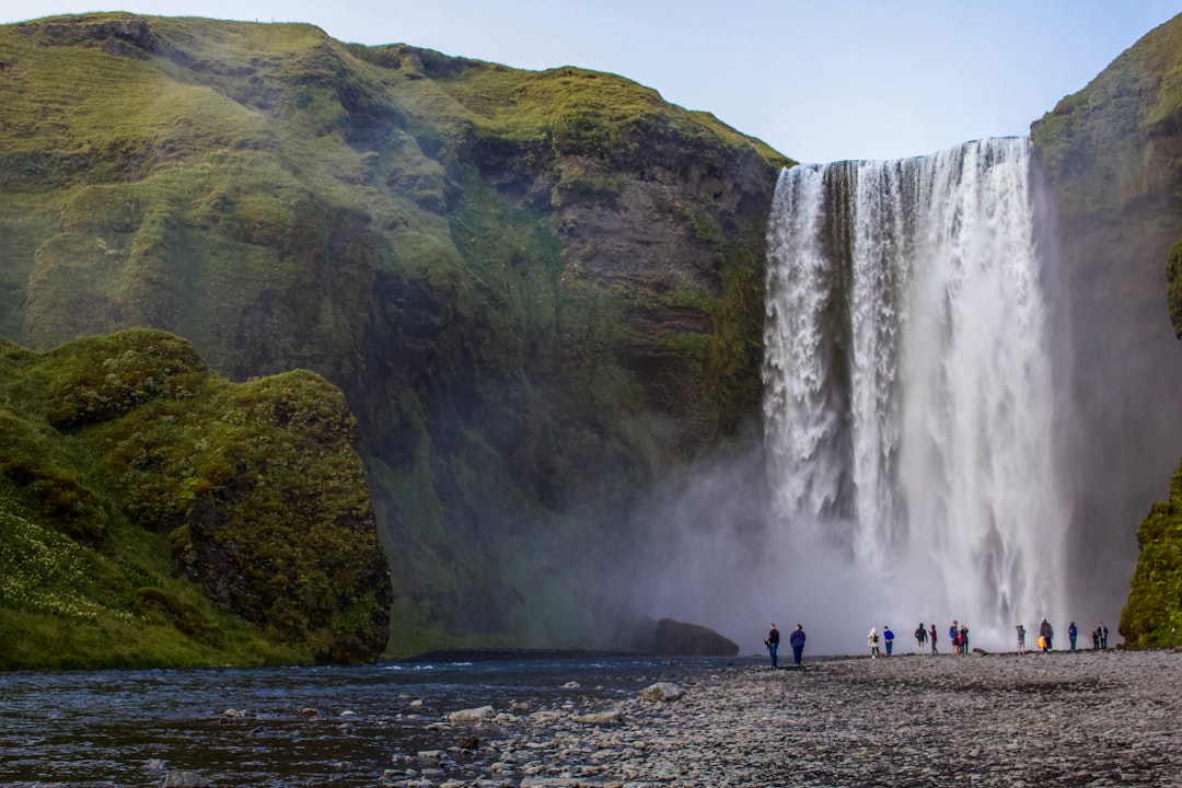 travelers stories about Waterfall in Skógafoss, Iceland