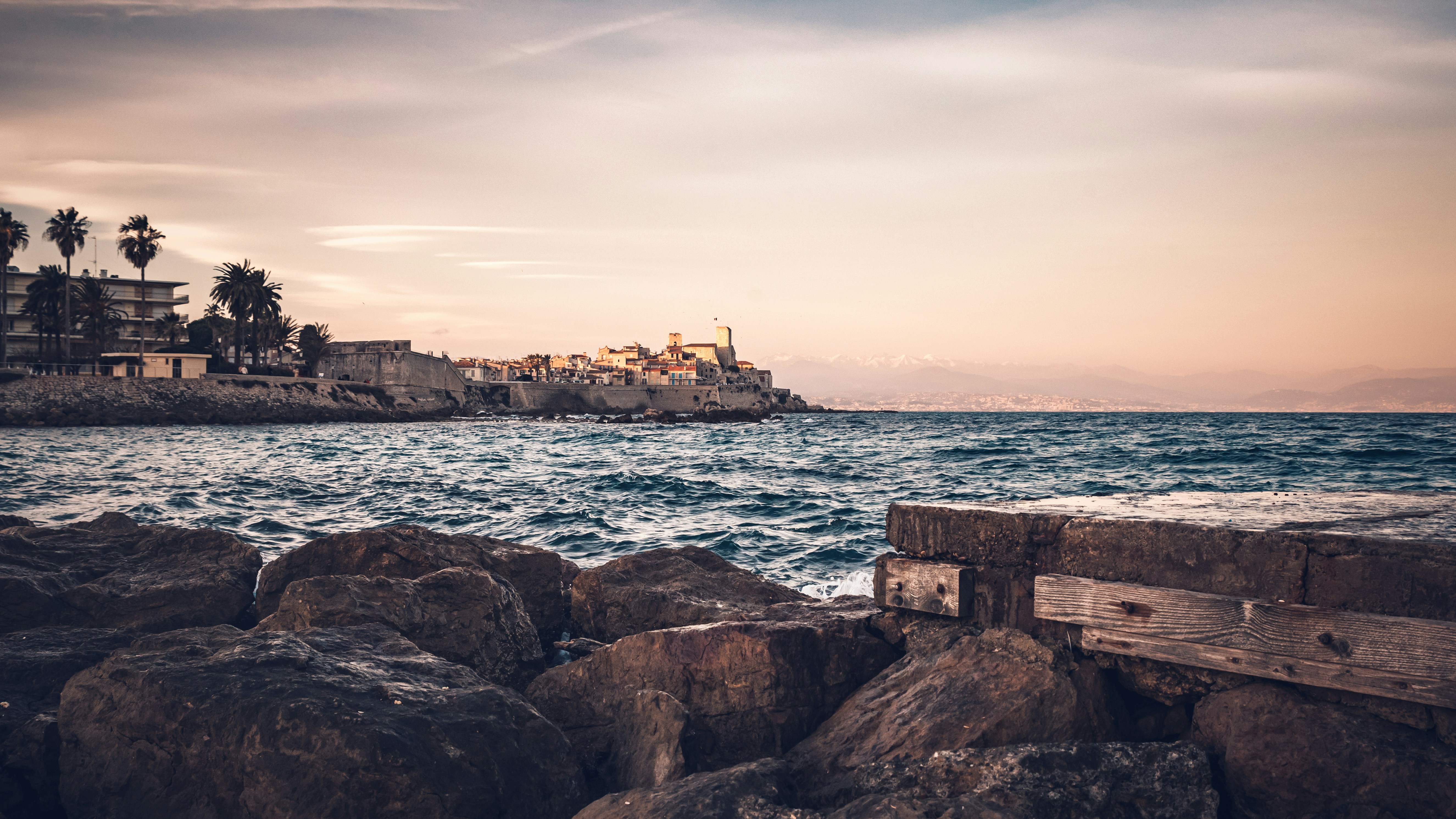 Photo by guillaumedegermain