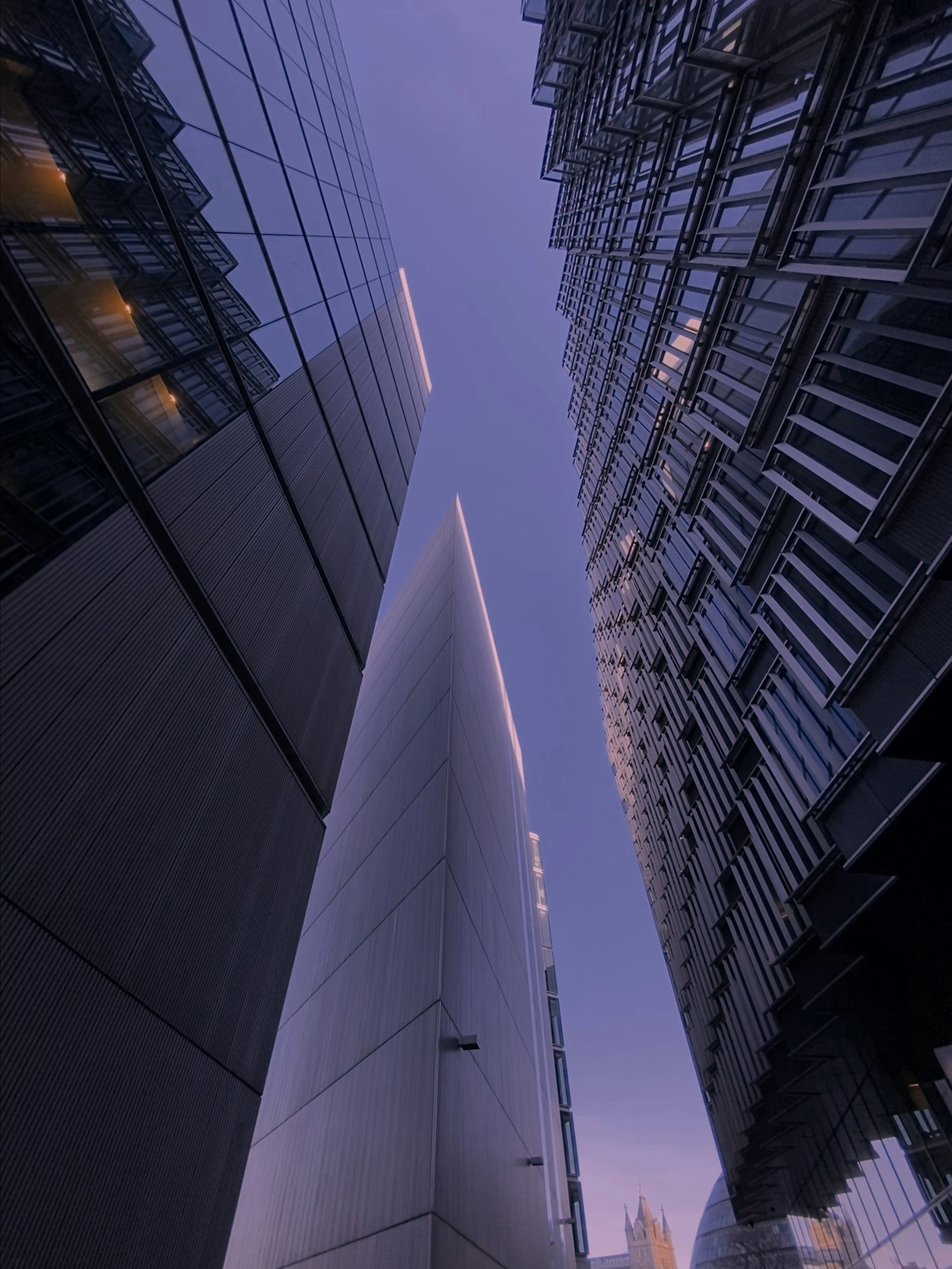 Architecture near the London Bridge, January 2020