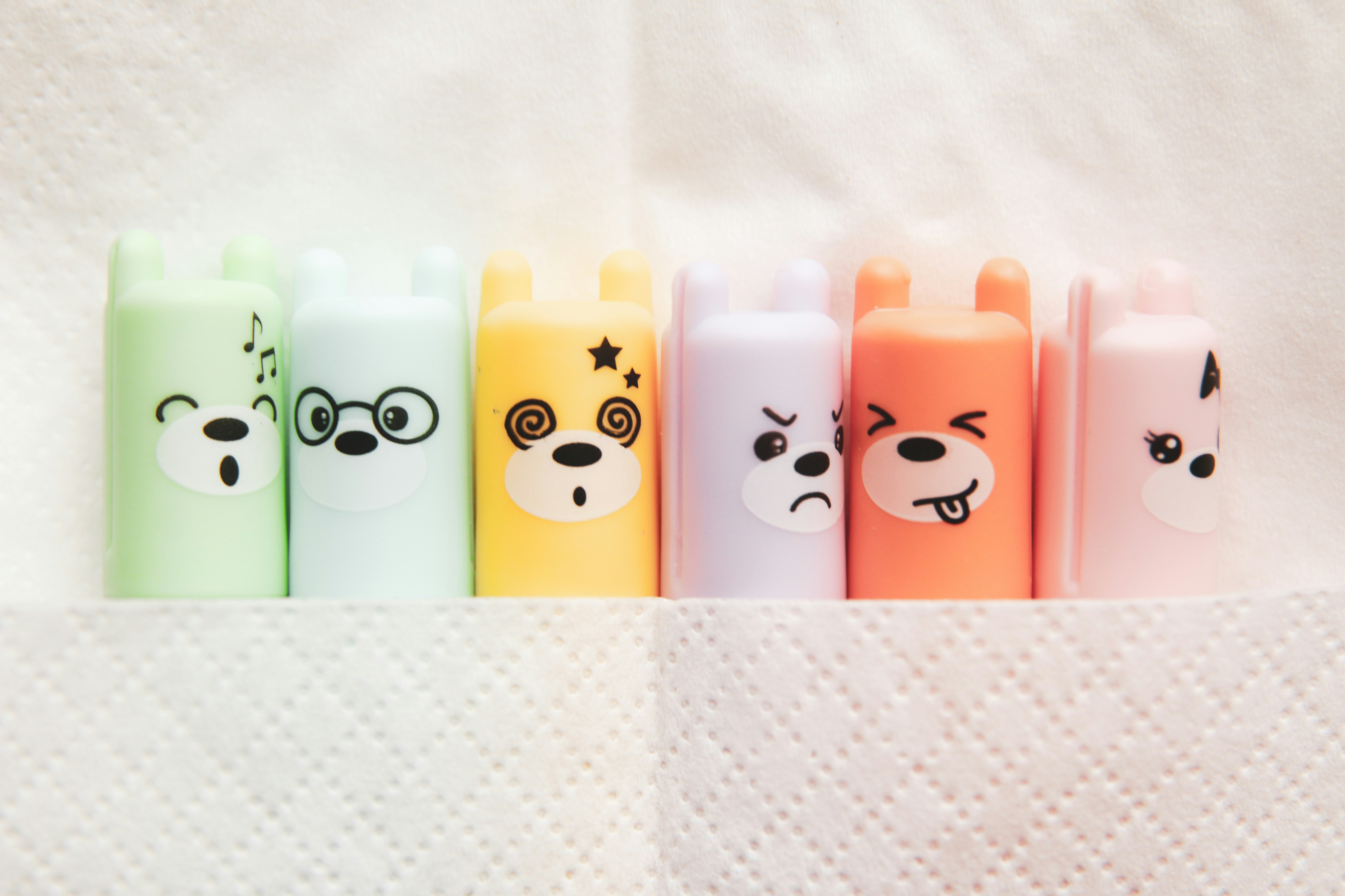 Different types of dog toothpaste