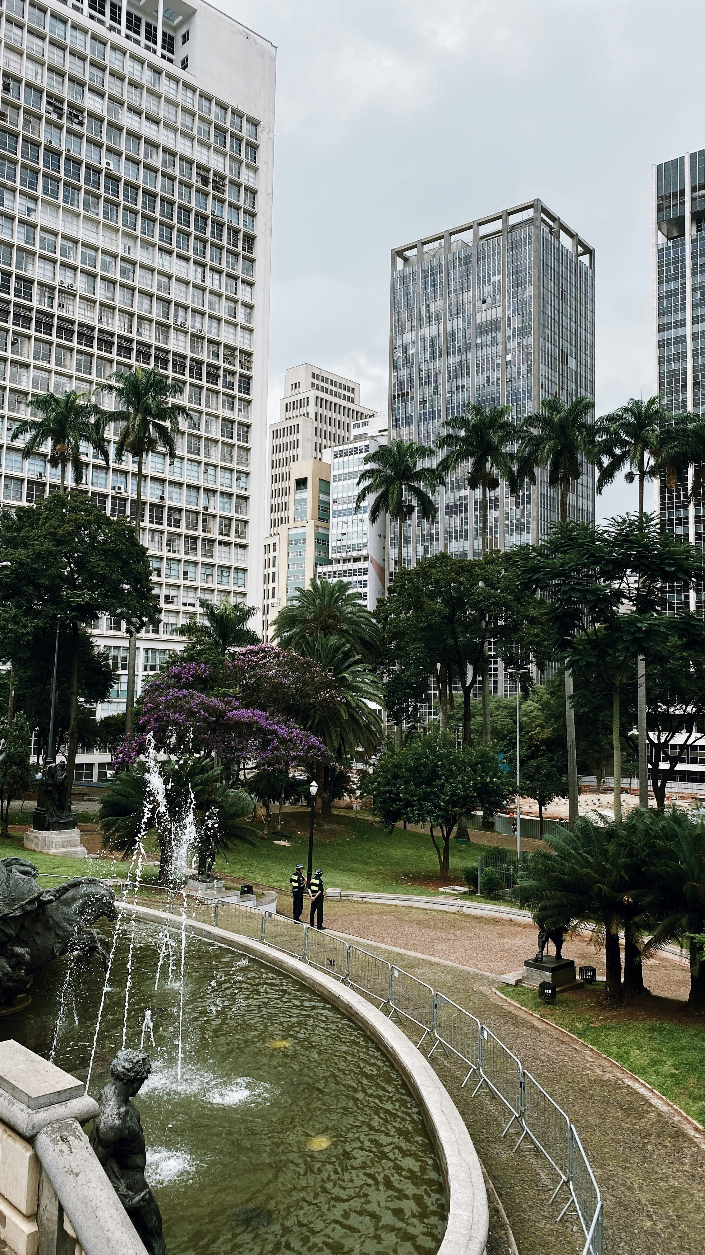 Photo by nathanareboucas