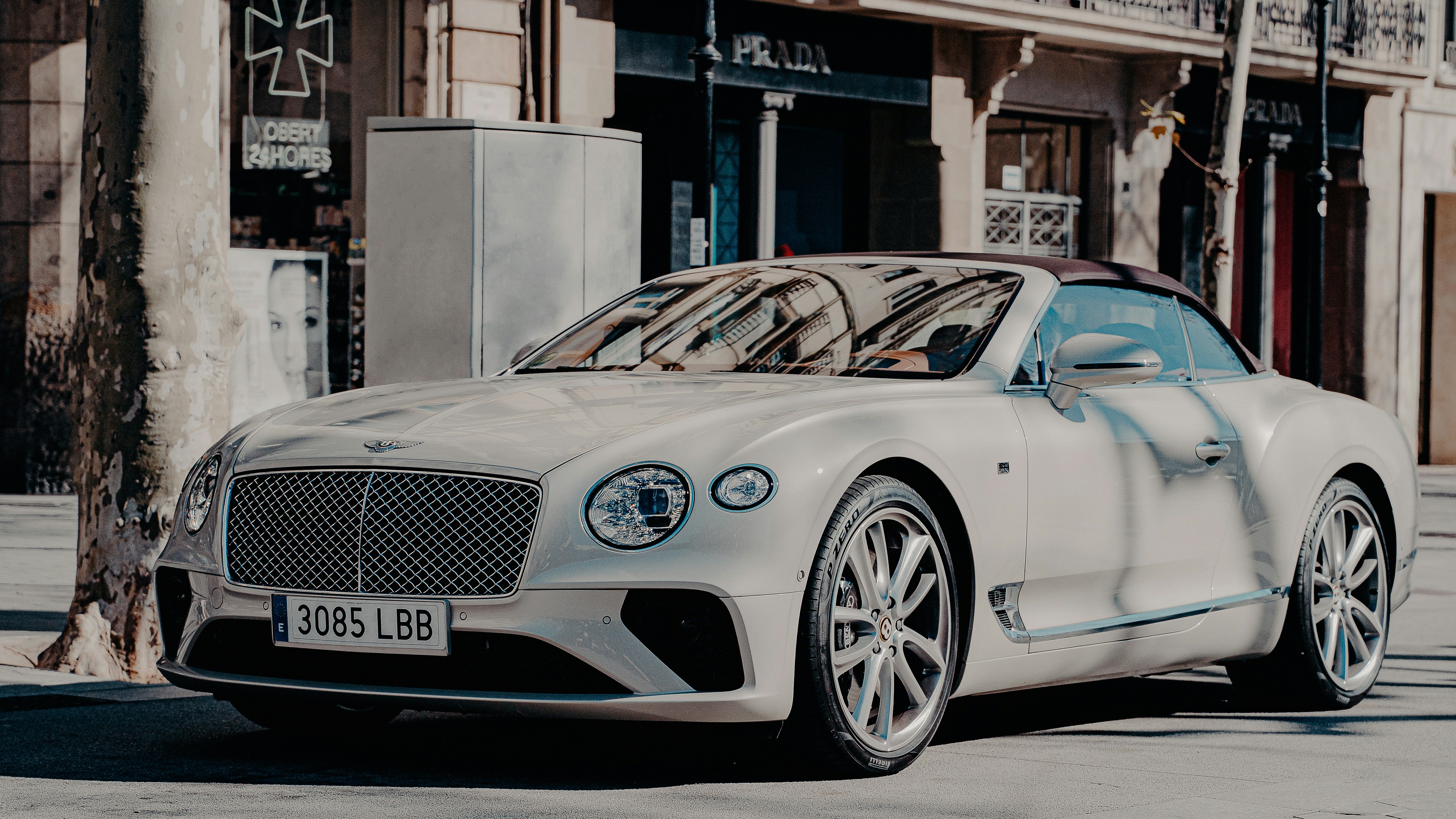 Photo by peterplashkin